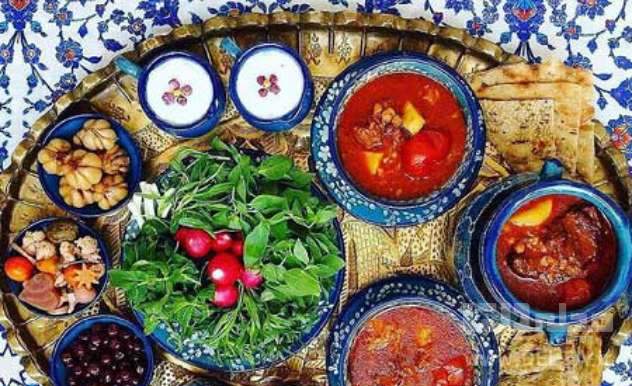 انواع ابگوشت ها-لیست غذاهای ایرانی - لیست غذا برای خانم ها - لیست انواع غذا برای شام - لیست غذاهای ایرانی با برنج - لیست غذا برای ناهار - جدول لیست غذا - 
