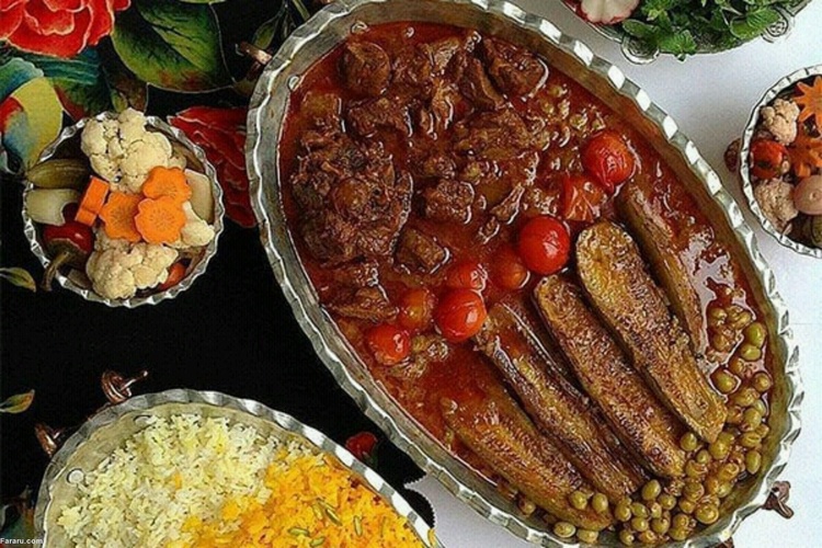 انواع خورشت های ایرانی-لیست غذاهای ایرانی - لیست غذا برای خانم ها - لیست انواع غذا برای شام - لیست غذاهای ایرانی با برنج - لیست غذا برای ناهار - جدول لیست غذا - 